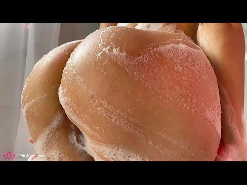 ❤️ Brunetė masturbuoja putytę su vibratoriumi iki intensyvaus orgazmo duše ❤❌ Seksas prie porno lt.fuckmymac.ru